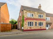2 bedroom semi detached house for sale 2 bedroom semi detached house for sale