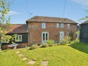 2 bedroom detached house for sale