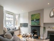 2 Bedroom Semi detached House For Sale In Abbots Langley