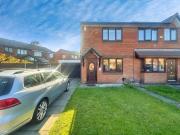 2 bedroom semi detached house for sale in Aldford Grove,...