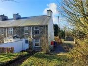2 Bedroom Semi detached House For Sale In Amlwch, Isle...