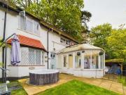 2 Bedroom Semi detached House For Sale In Bournemouth