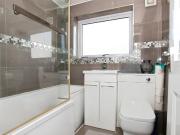 2 bedroom semi detached house for sale in Bradden...