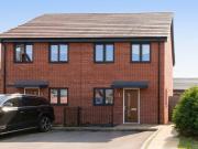2 bedroom semi detached house for sale in Buxton Close,...