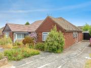 2 bedroom semi detached house for sale in Chilton Drive,...