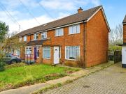 2 bedroom end of terrace house for sale in Drakes Drive,...