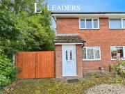 2 bedroom semi detached house for sale in Dundee Close,...