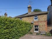 2 Bedroom Semi detached House For Sale In Farnham, Surrey