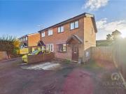 2 bedroom semi detached house for sale in Fleetwind...