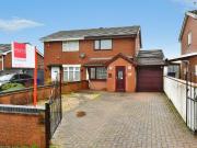 2 bedroom semi detached house for sale in Hemingway...