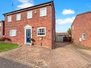 2 bedroom semi detached house for sale in Layham Drive,...