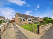 2 bedroom semi detached house for sale in Lincoln Green,...