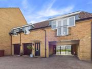 2 bedroom semi detached house for sale in Manor Drive,...