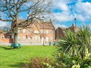 2 Bedroom Semi detached House For Sale In New Milton,...