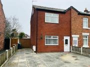 2 Bedroom Semi detached House For Sale In Southport