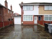 2 Bedroom Semi detached House For Sale In Stretford