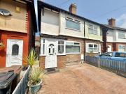 2 bedroom semi detached house for sale in Warrenhouse...