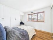 2 bedroom semi detached house for sale in Worcester...