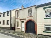 2 bedroom Semi Detached House for sale, Queen Street,...