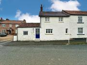 2 bedroom semi detached house to rent