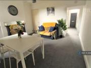 2 bedroom semi detached house to rent