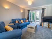 2 bedroom semi detached house to rent