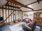 2 bedroom semi detached house to rent