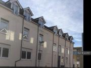 2 bedroom semi detached house to rent