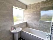 2 bedroom semi detached house to rent