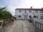 2 bedroom semi detached house to rent