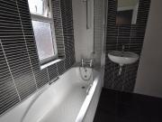 2 bedroom semi detached house to rent