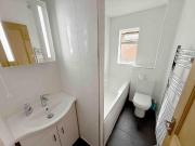 2 bedroom semi detached house to rent