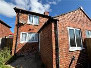 2 bedroom semi detached house to rent