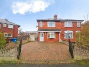 2 bedroom semi detached house to rent