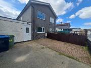 2 bedroom semi detached house to rent