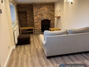 2 bedroom semi detached house to rent