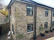 2 bedroom semi detached house to rent