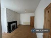 2 bedroom semi detached house to rent