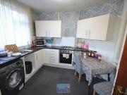 2 bedroom semi detached house to rent