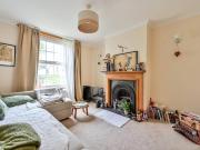 2 bedroom semi detached house to rent