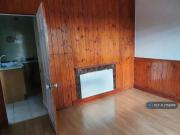 2 bedroom semi detached house to rent