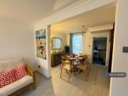 2 bedroom semi detached house to rent