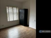 2 bedroom semi detached house to rent