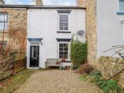 2 bedroom semi detached house to rent