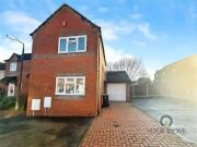 2 bedroom Semi Detached House to rent, Alexandra Way,...