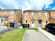2 bedroom Semi Detached House to rent, Cupola Close,...