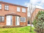 2 bedroom Semi Detached House to rent, Holly Bank,...