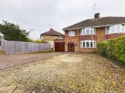 2 bedroom Semi Detached House to rent, Kingsway,...