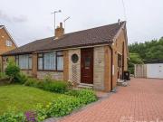 2 bedroom semidetached bungalow for rent in Fearns...