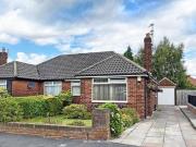 2 bedroom semidetached bungalow for sale in Shaftesbury...